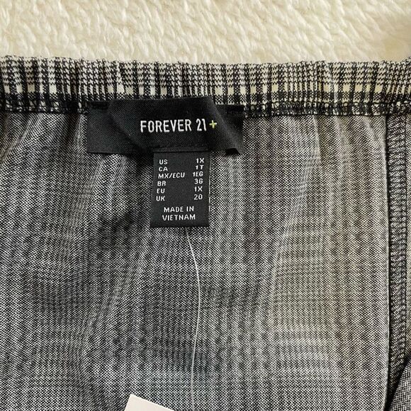 NWT Forever 21 Plus Cami Dress Plaid Knit XL Black White - Picture 5 of 12